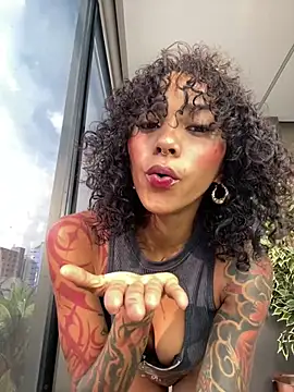 LizStorm  online show from July 2026 12:04:02 PM