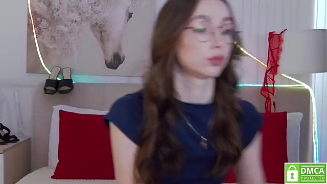 Emily Simon online show from April 2026 05:09:02 AM