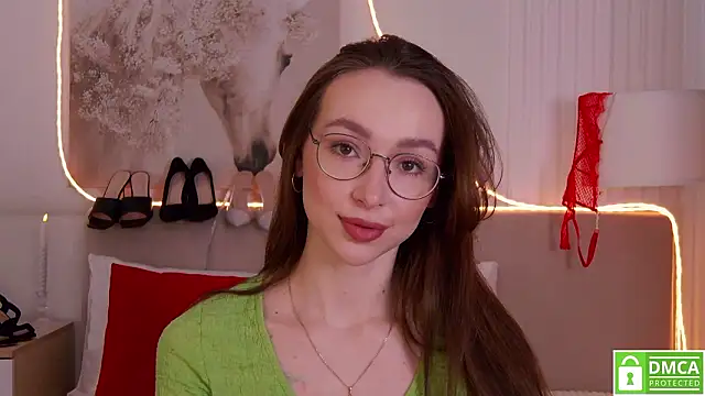 Emily Simon online show from February 2026 05:08:01 AM