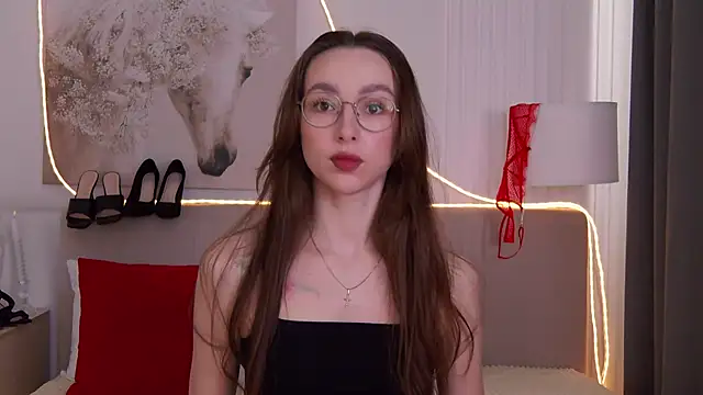 Emily Simon online show from March 2026 04:24:02 AM