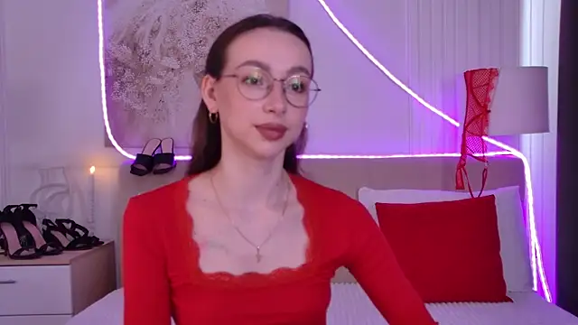 Emily Simon online show from May 2026 05:07:02 AM