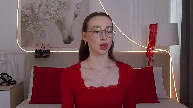 Emily Simon online show from April 2026 05:02:01 AM