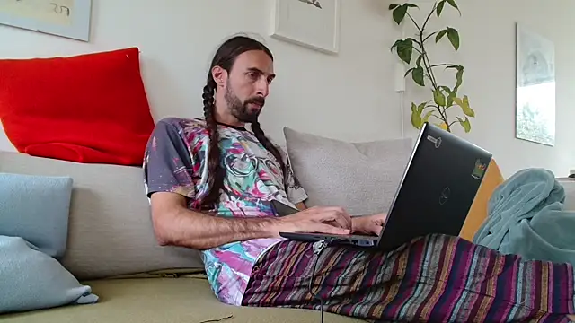 aircum99 online show from May 2026 12:53:02 PM