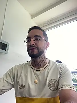 juanlouis pierre online show from February 2026 06:29:02 PM