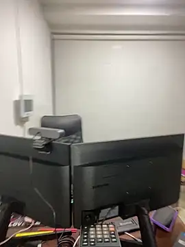 juanlouis pierre online show from February 2026 11:38:02 PM