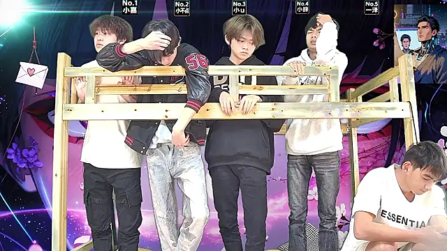 xiaohuangren01 online show from March 2026 10:09:02 AM