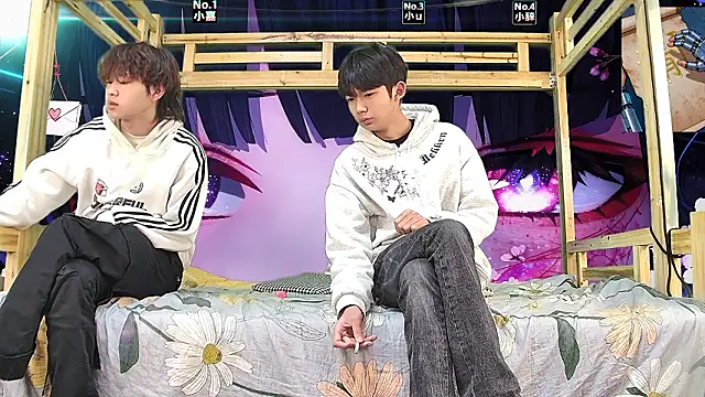 xiaohuangren01 online show from March 2026 02:00:01 AM