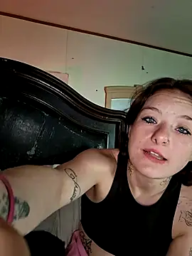 Snapshot of Tastybabe22 chatting on July 2026 09:18:01 PM Tastybabe22 online show from July 2026 09:18:01 PM