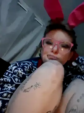 Snapshot of Tastybabe22 chatting on February 2026 08:03:01 AM Tastybabe22 online show from February 2026 08:03:01 AM