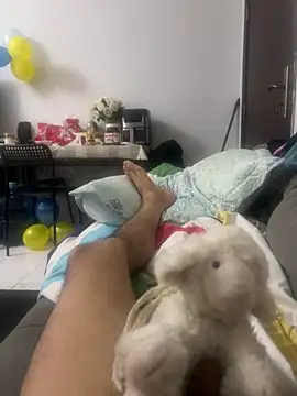luvis69couple online show from June 2026 04:06:02 AM