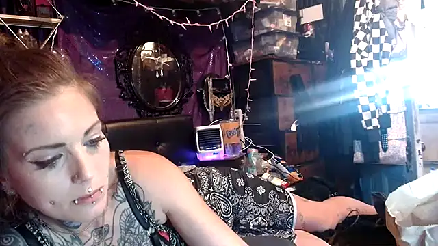 Snapshot of allymoon1369 chatting on July 2026 01:10:02 AM allymoon1369 online show from July 2026 01:10:02 AM
