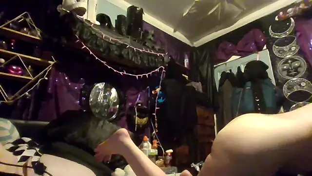 allymoon1369 online show from May 2026 05:50:02 AM