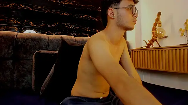 Alhan Twink online show from March 2026 08:58:02 PM