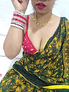 Snapshot of VikasViralStudios chatting on June 2026 04:13:01 PM VikasViralStudios online show from June 2026 04:13:01 PM
