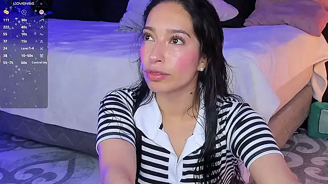 Noaah25  online show from January 2026 04:49:02 AM