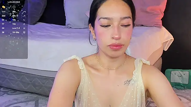 Noaah25  online show from February 2026 04:41:02 AM