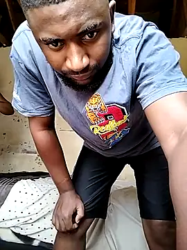 Snapshot of KAT_AND_DEE chatting on February 2026 08:36:01 AM KAT AND DEE online show from February 2026 08:36:01 AM