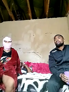 KAT AND DEE online show from March 2026 02:24:01 PM