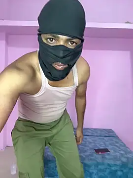 Forest Queen online show from April 2026 07:04:01 AM