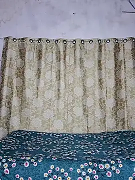 Forest Queen online show from February 2026 06:08:02 PM