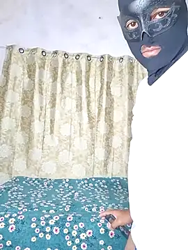 Forest Queen online show from February 2026 05:46:02 PM