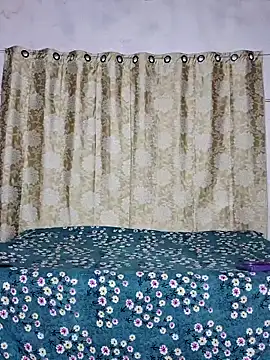 Forest Queen online show from February 2026 05:45:02 PM