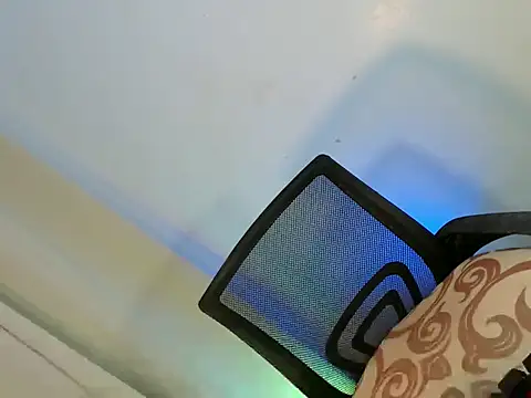 touch my body1 online show from February 2026 12:51:02 AM