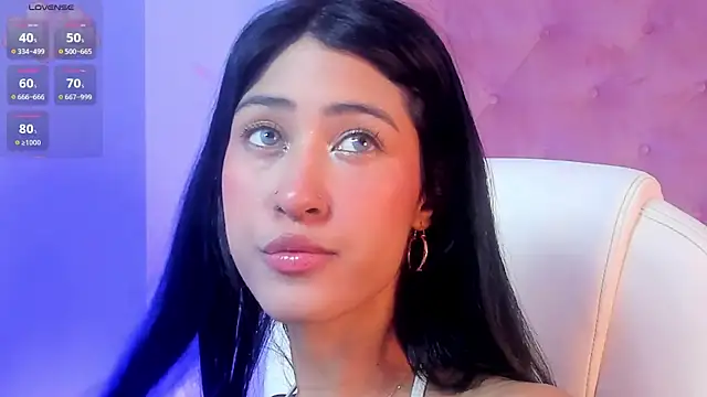 Snapshot of internett_sweetheart chatting on February 2026 06:34:02 AM internett sweetheart online show from February 2026 06:34:02 AM