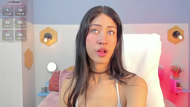 Snapshot of internett_sweetheart chatting on June 2026 11:22:02 AM internett sweetheart online show from June 2026 11:22:02 AM