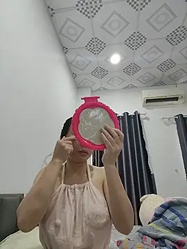 Famrita online show from May 2026 11:35:02 PM