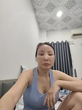 Famrita online show from May 2026 12:42:01 AM