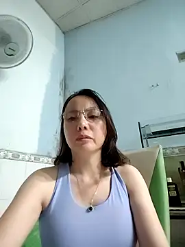 Famrita online show from March 2026 01:37:01 PM