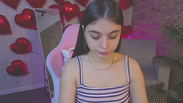 Kim Bless online show from March 2026 01:39:02 AM