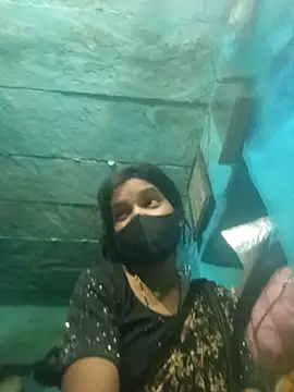 Snapshot of priyasharma899 chatting on February 2026 04:40:02 PM priyasharma899 online show from February 2026 04:40:02 PM