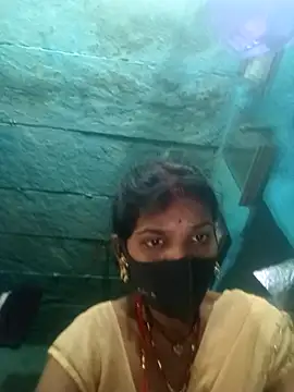 Snapshot of priyasharma899 chatting on February 2026 07:31:01 AM priyasharma899 online show from February 2026 07:31:01 AM