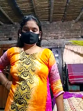 Hot Sweeti online show from April 2026 01:50:02 PM