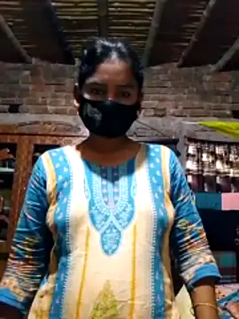 Hot Sweeti online show from April 2026 10:44:02 AM