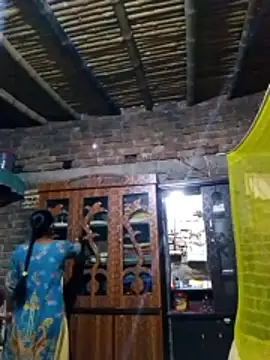 Hot Sweeti online show from April 2026 09:29:01 PM