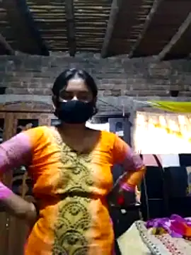 Hot Sweeti online show from April 2026 03:13:02 AM