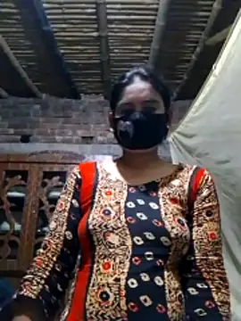 Hot Sweeti online show from March 2026 11:12:02 PM