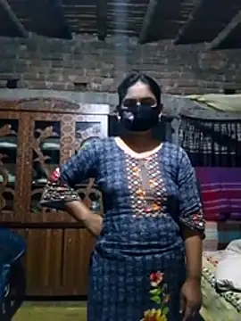 Hot Sweeti online show from February 2026 01:44:01 PM