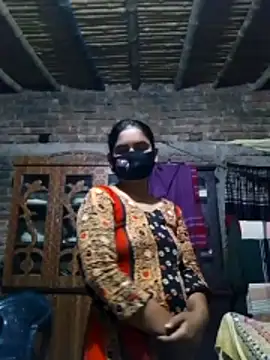 Hot Sweeti online show from February 2026 01:44:01 PM