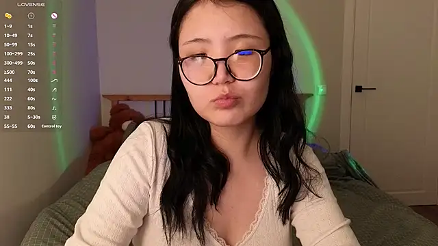 nullgirl online show from May 2026 02:31:02 AM