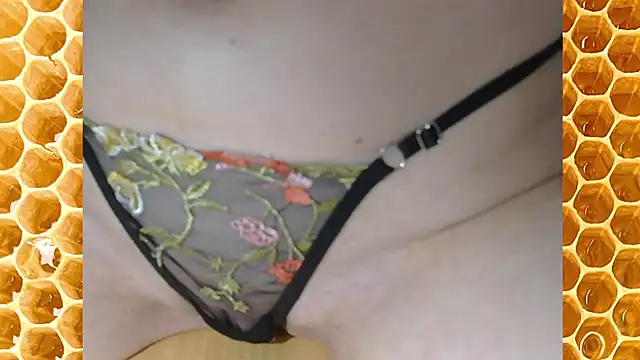 QueenoftheCats online show from January 2026 09:13:01 AM