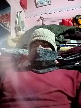 Snapshot of Hairymax_boy chatting on January 2026 04:00:01 PM Hairymax boy online show from January 2026 04:00:01 PM