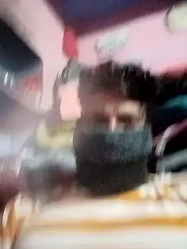 Snapshot of Hairymax_boy chatting on January 2026 03:15:01 PM Hairymax boy online show from January 2026 03:15:01 PM