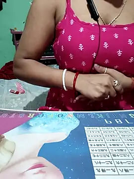 Snapshot of Misty_4666 chatting on February 2026 10:29:02 PM Misty 4666 online show from February 2026 10:29:02 PM