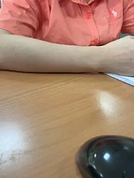 Donna9696 online show from May 2026 12:41:02 AM