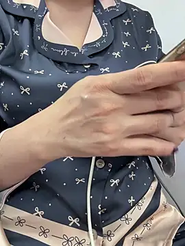 Donna9696 online show from January 2026 06:17:01 AM