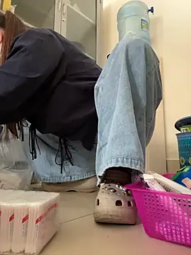 Donna9696 online show from March 2026 01:28:02 AM